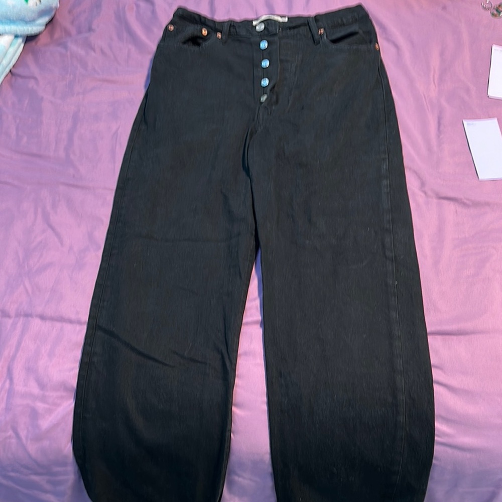 Levi's Black Straight Leg Women's Jeans